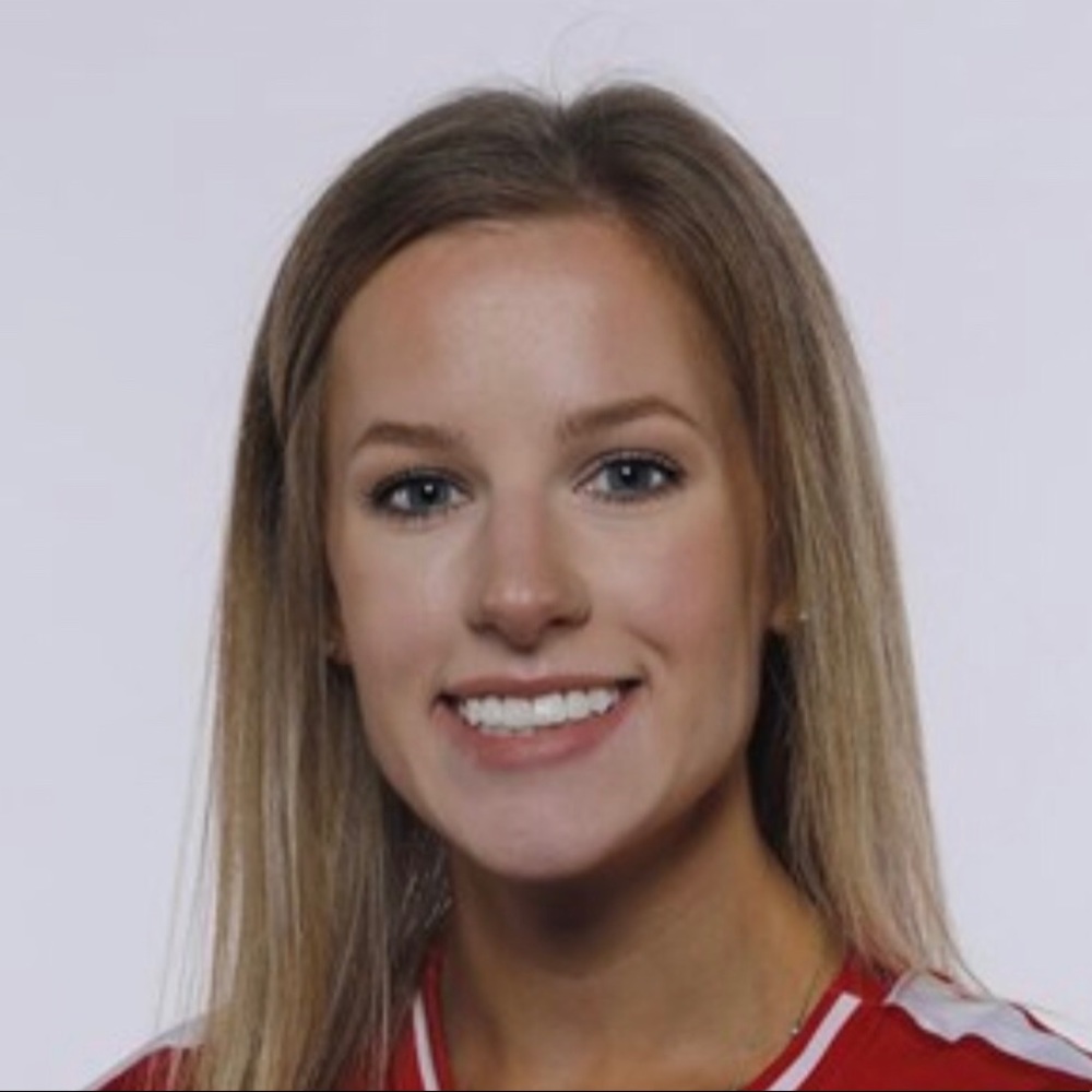 Meet your Posher, Claire
